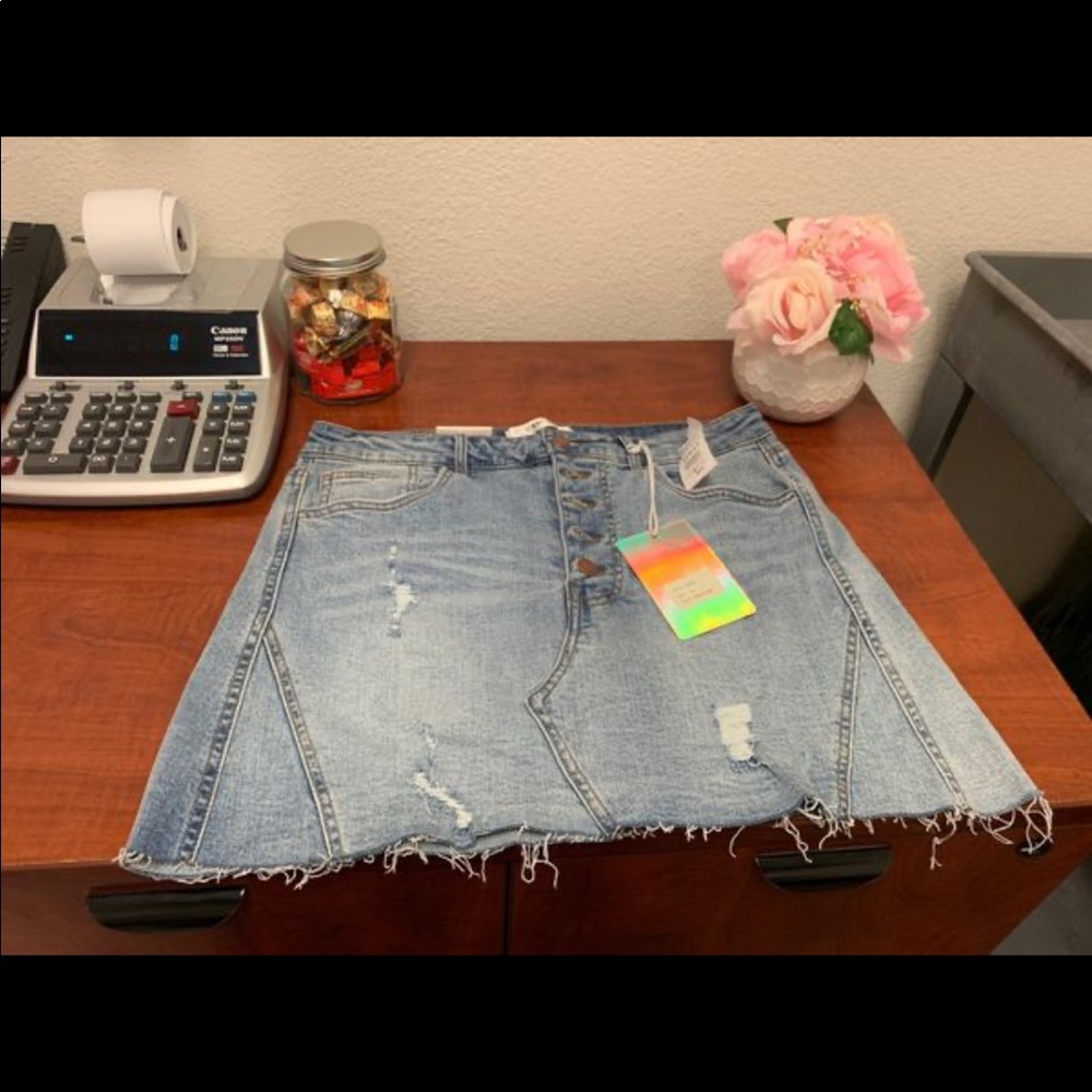 Denim skirt